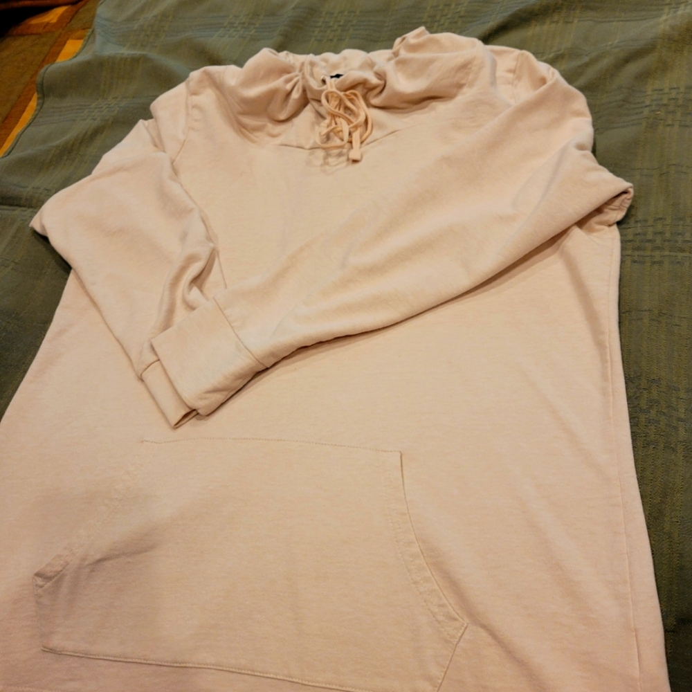 Metrostyle brand Sweatshirt, tan, size L